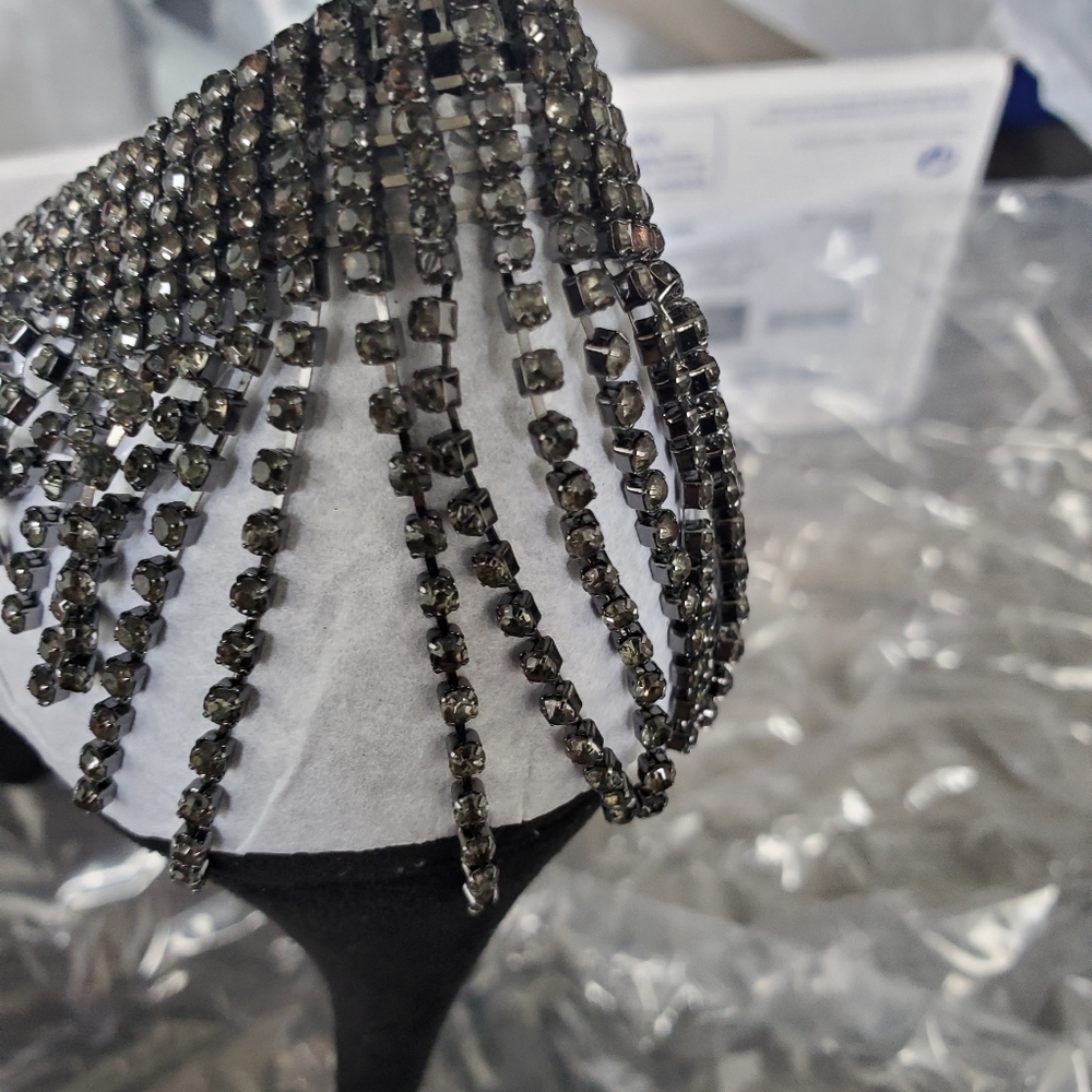 Heels rhinestone NIB - Picture 4 of 10